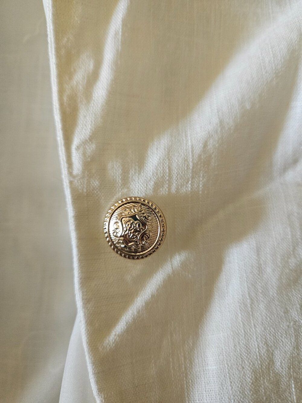 Linen Blazer - Picture 4 of 11